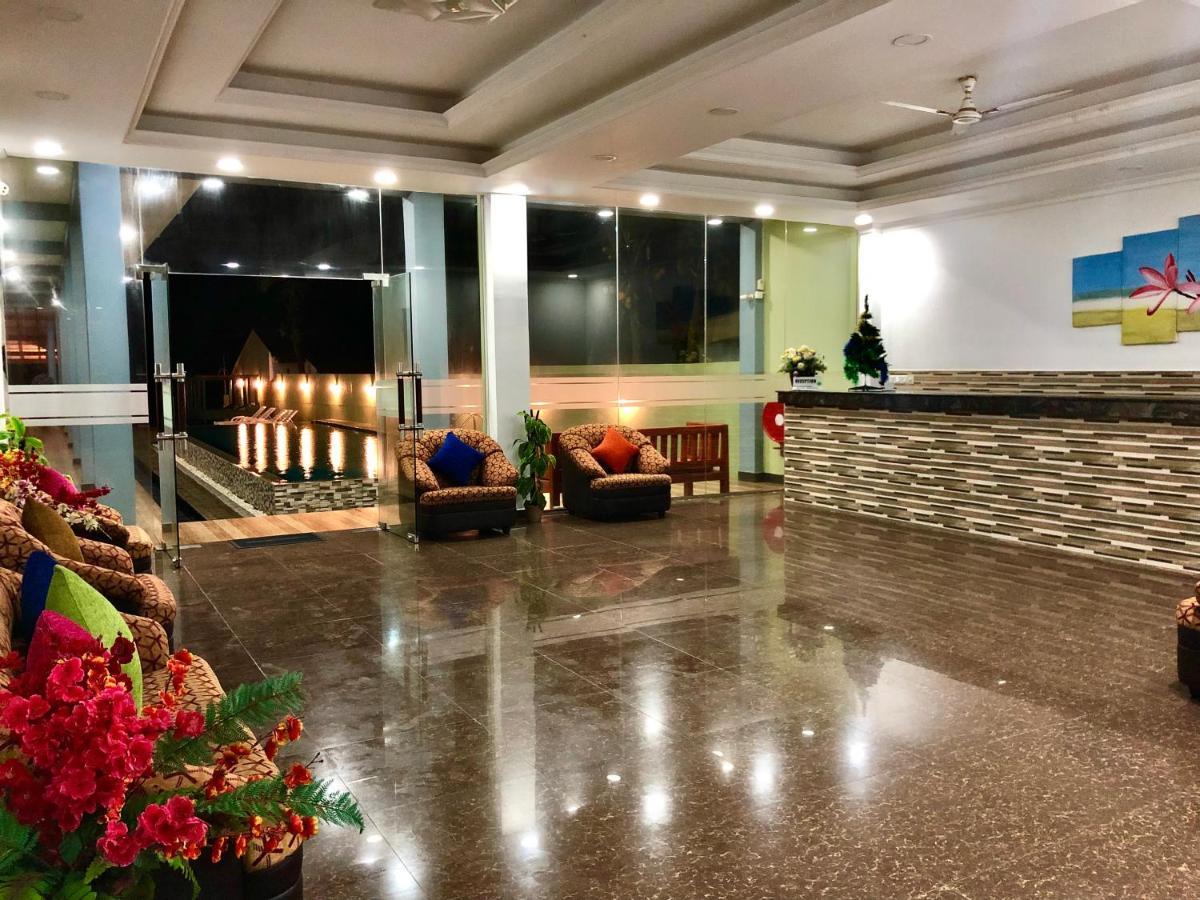היקדואה Serenade Beach Hotel מראה חיצוני תמונה