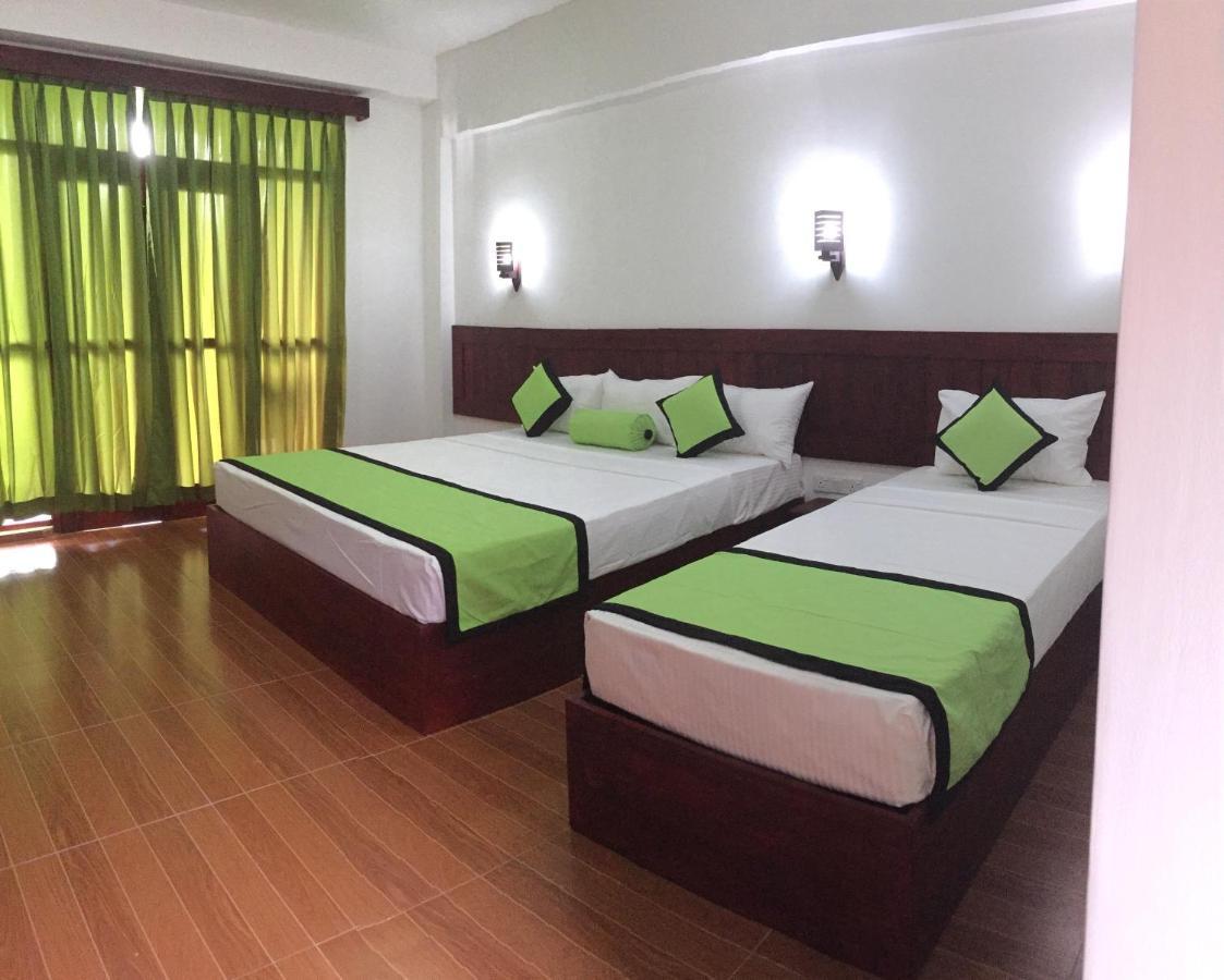 היקדואה Serenade Beach Hotel מראה חיצוני תמונה